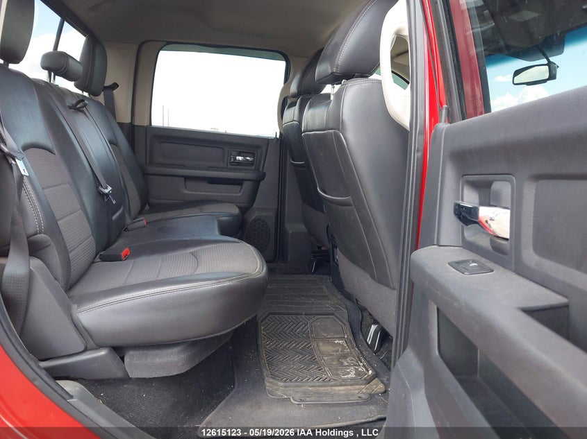 2011 Dodge Ram 1500 VIN: 1D7RV1CT5BS698963 Lot: 12615123