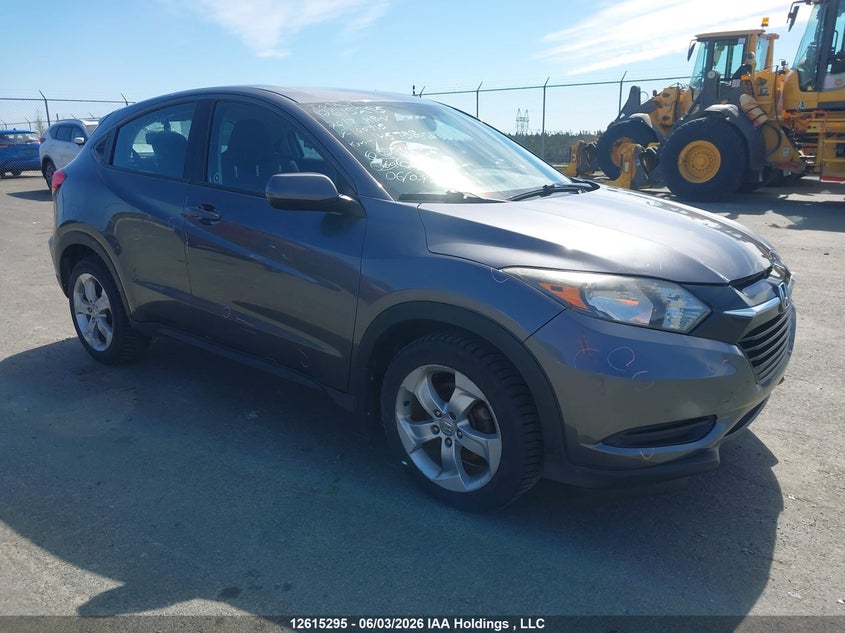 Vin: 3czru6h32hm100715, lot: 3014145, honda hr-v lx 2017 img_1
