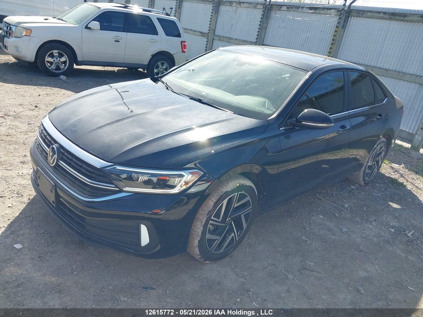 2024 Volkswagen Jetta Highline, Hail, IAAI, VIN 3VWGM7BU9RM103338 — photo 2