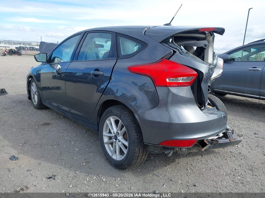 Vin: 1fadp3k25jl317937, lot: 3014862, ford focus se 20183