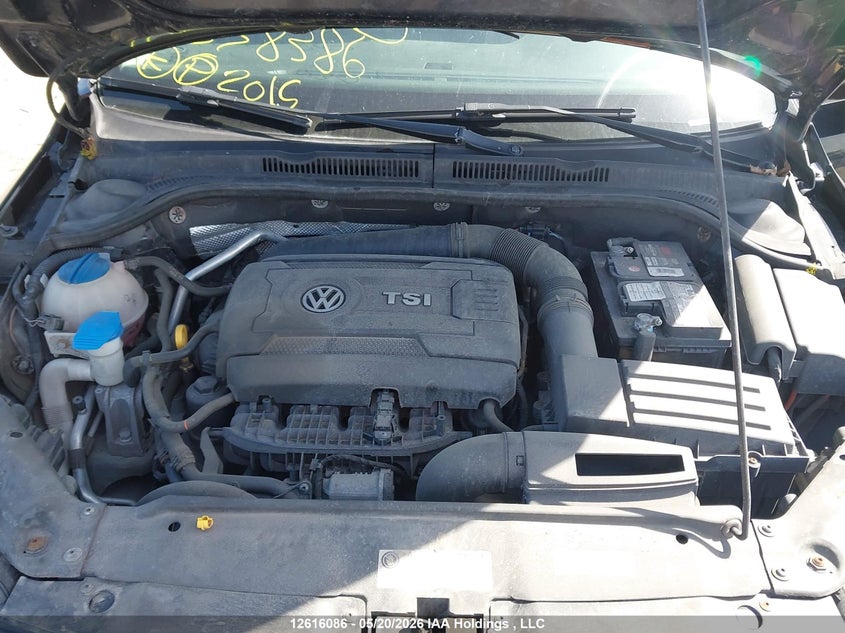 2015 Volkswagen Jetta 1.8 Tsi Highline VIN: 3VWG07AJ2FM338386 Lot: 12616086