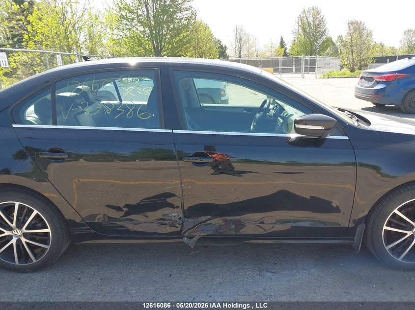 2015 Volkswagen Jetta 1.8 Tsi Highline VIN: 3VWG07AJ2FM338386 Lot: 12616086