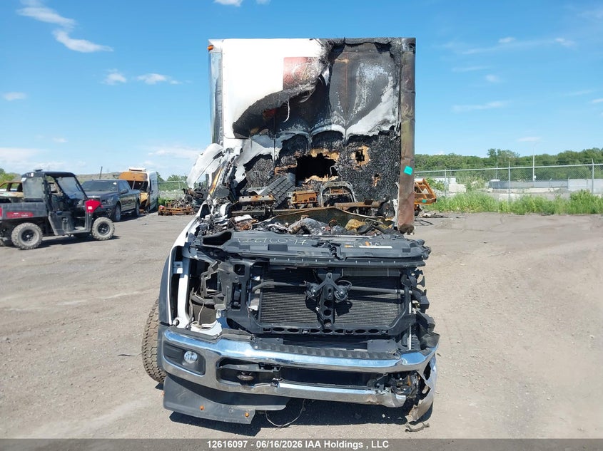 2025 Ford F550 Super Duty VIN: 1FDUF5HT5SDA00885 Lot: 12616097