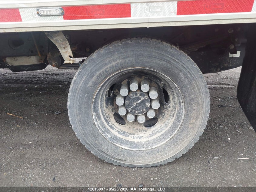 2025 Ford F550 Super Duty VIN: 1FDUF5HT5SDA00885 Lot: 12616097
