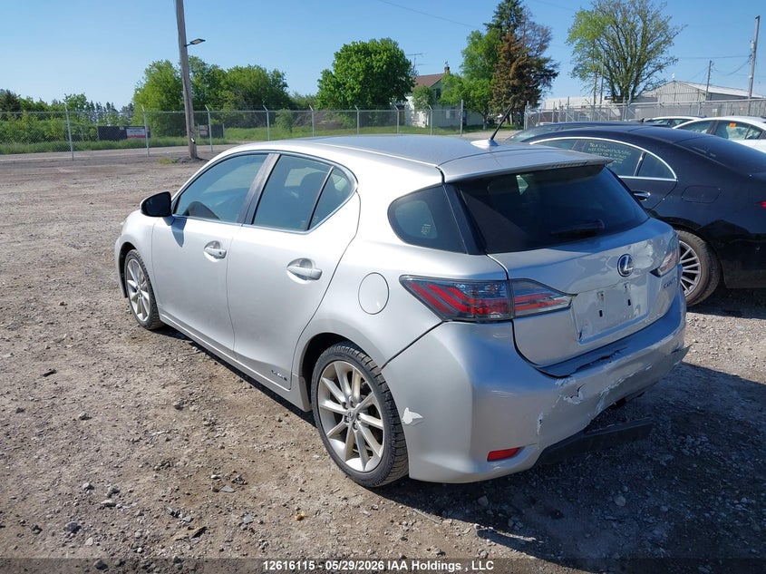 Vin: jthkd5bh4c2113793, lot: 3015063, lexus ct 200h 20123