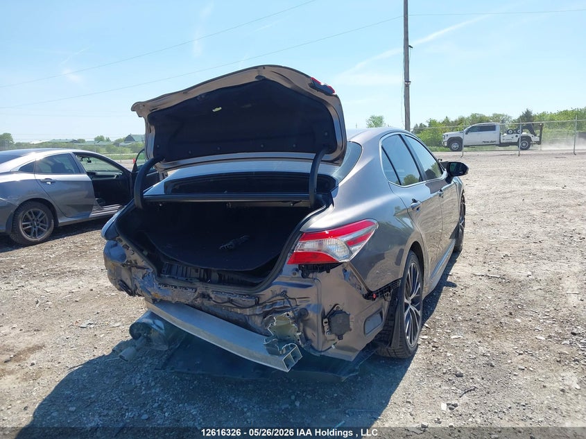 Vin: 4t1b21hk9ju007355, lot: 3015293, toyota camry hybrid se 20184
