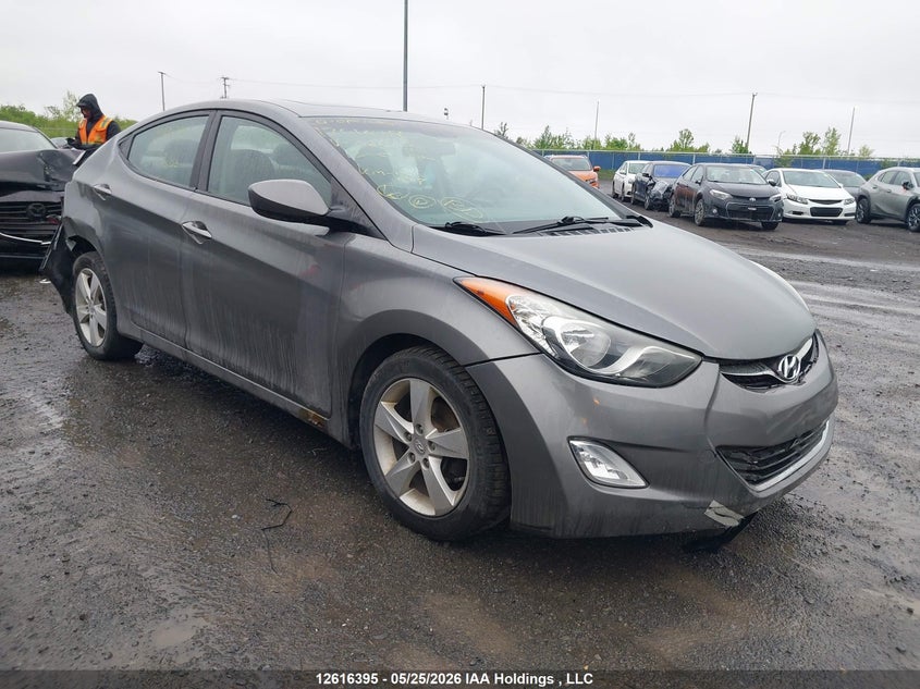 Vin: 5npdh4ae1dh328158, lot: 3015369, hyundai elantra gls 20131
