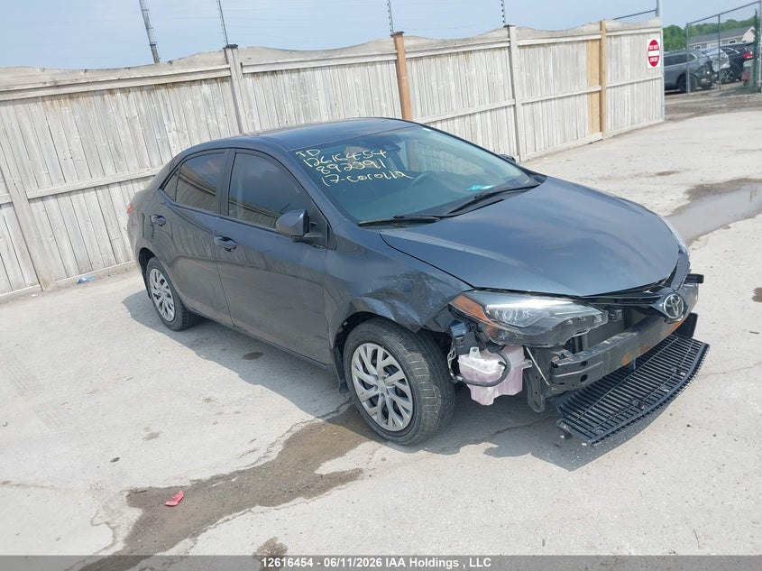 2017 TOYOTA COROLLA LE