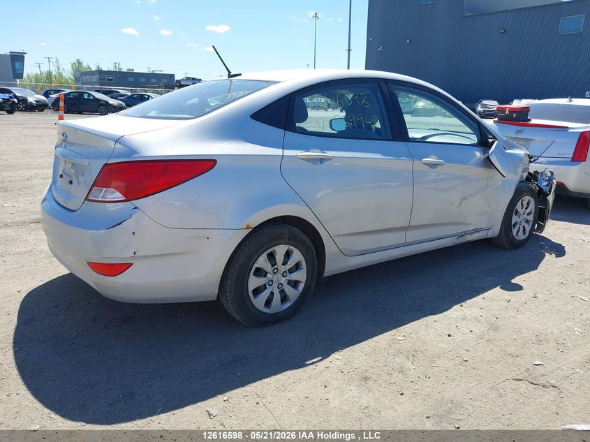 Vin: kmhct4ae7fu939942, lot: 3015578, hyundai accent gls 20154