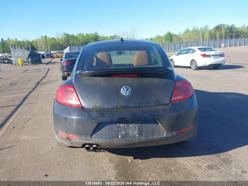 2016 Volkswagen The Beetle 1.8 Tsi Classic/1.8 Tsi Comfortline/1.8 Tsi Dune/1.8 Tsi Trendline VIN: 3VWJ07AT1GM607907 Lot: 12616653