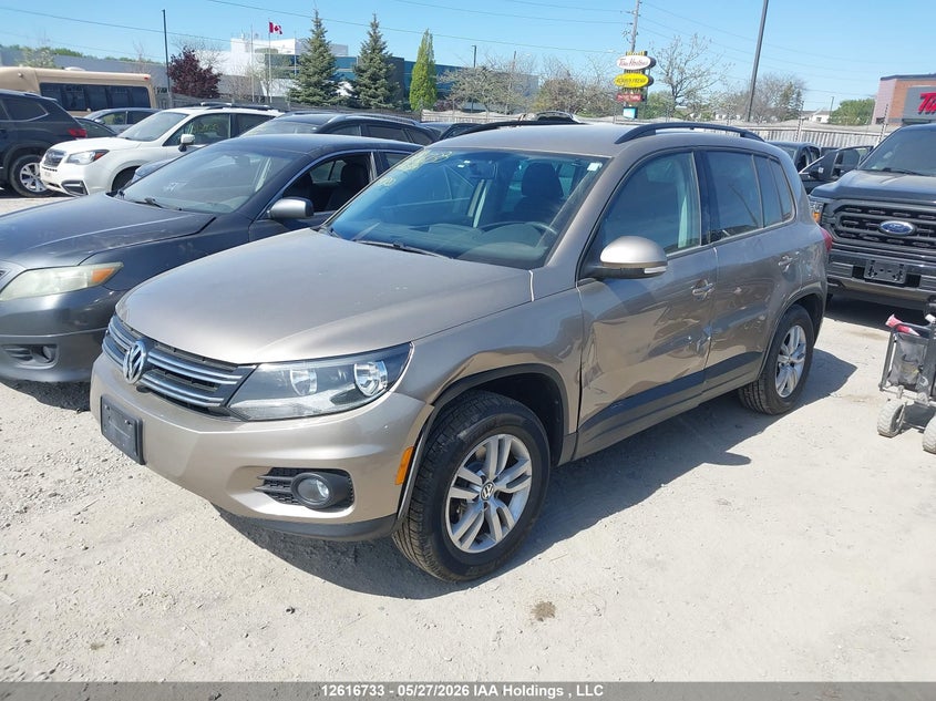 Vin: wvgjv7ax0fw063241, lot: 3015717, volkswagen tiguan s/se/sel/r-line 20152