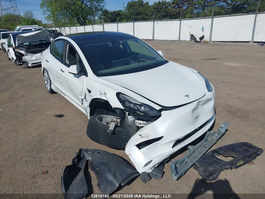 Vin: 5yj3e1ea5nf258397, lot: 3015727, tesla model 3 2022 img_1