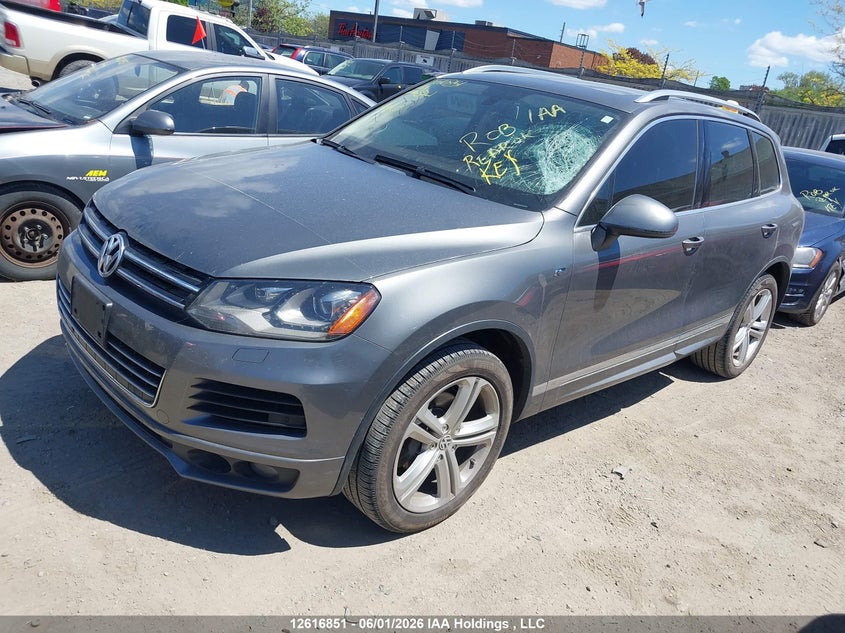 Vin: wvgdp9bpxed014821, lot: 3015841, volkswagen touareg tdi 20142