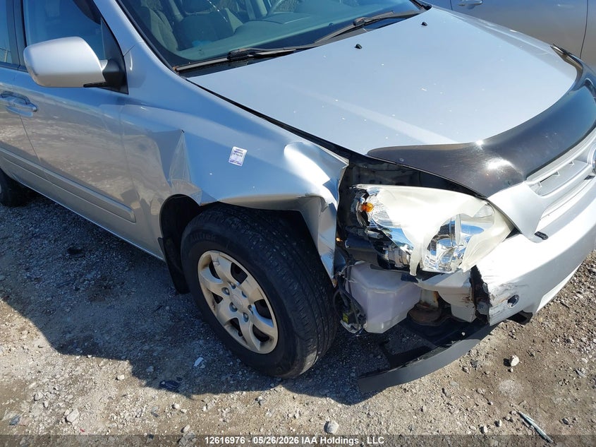 2008 Kia Sedona Ex/Lx VIN: KNDMB233786200542 Lot: 12616976