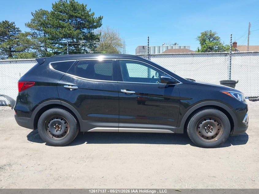 2017 Hyundai Santa Fe Sport 2.0T Limited VIN: 5XYZUDLA4HG451798 Lot: 12617137