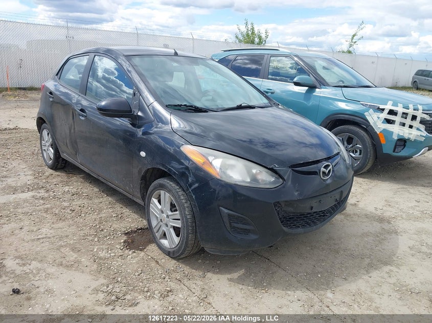 Vin: jm1de1ky1d0165556, lot: 3016258, mazda mazda2 2013 img_1
