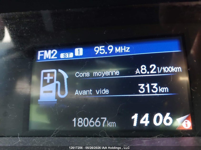 2HGFB2F49CH056000 2012 Honda Civic 1.8 white