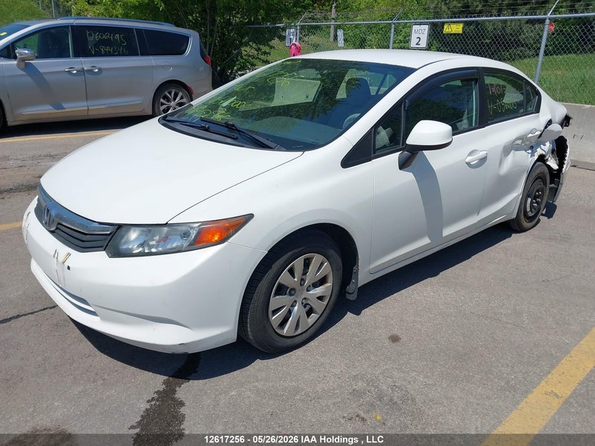 2HGFB2F49CH056000 2012 Honda Civic 1.8 white