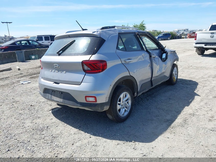 Vin: kmhrc8a31su364425, lot: 3016351, hyundai venue sel/limited 20254