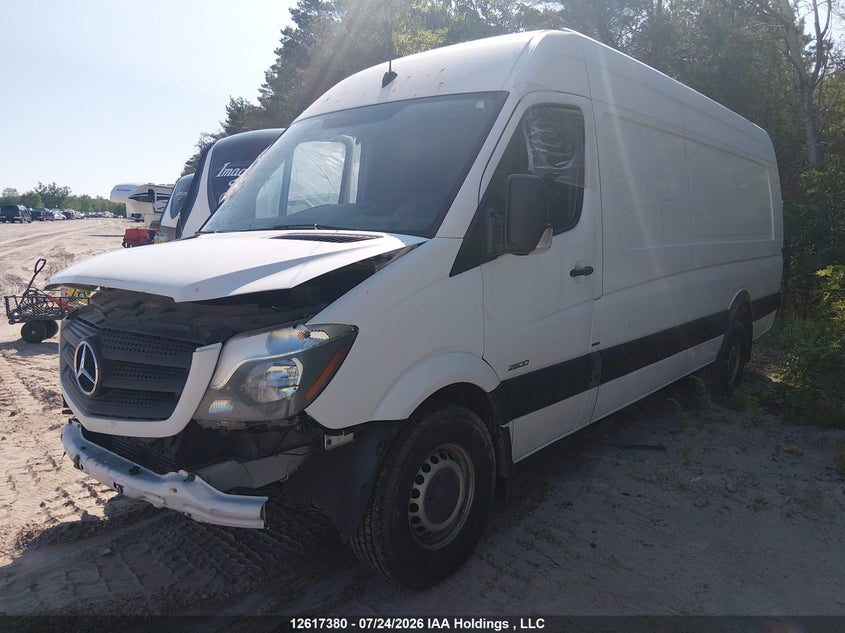 2016 Mercedes-Benz Sprinter, Front, IAAI, VIN WD3BE8DDXGP318841 — photo 2