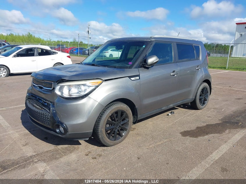 2015 Kia Soul, Front, IAAI, VIN KNDJX3A54F7195869 — photo 2