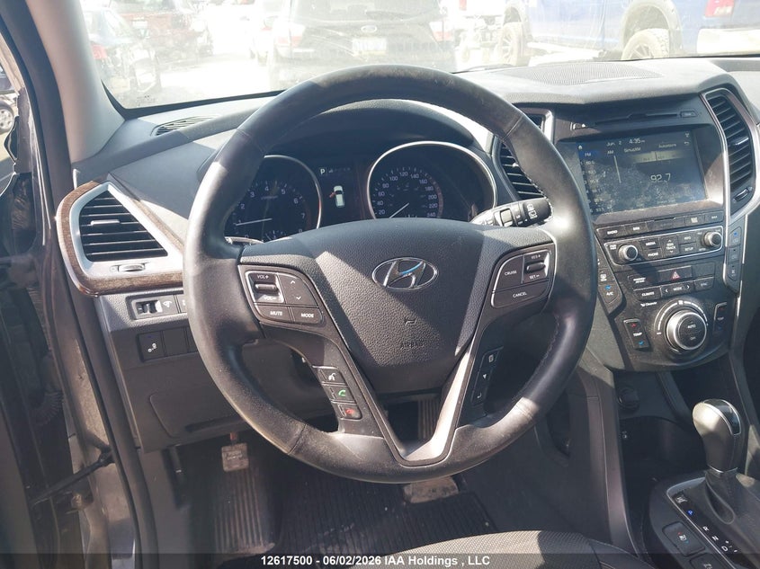 2017 Hyundai Santa Fe Se/Limited VIN: KM8SNDHFXHU186768 Lot: 12617500