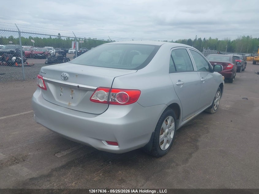 Vin: 2t1bu4ee0dc096703, lot: 3016700, toyota corolla s/le 20134