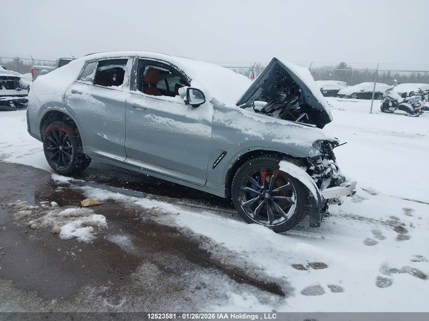 2025 BMW X4 XDRIVE30I
