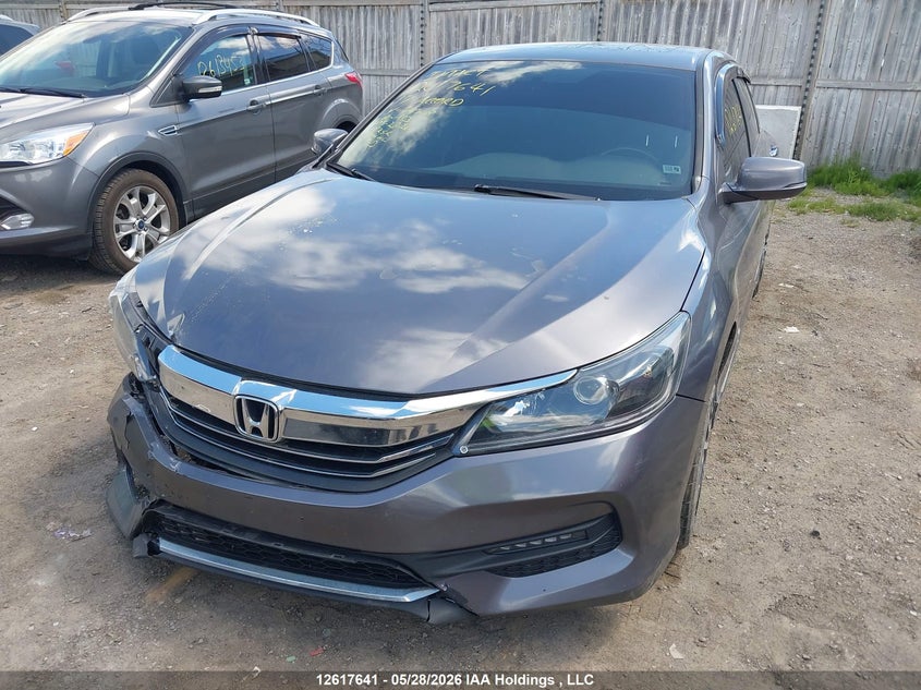 Vin: 1hgcr2f56ha810368, lot: 3016711, honda accord 20172