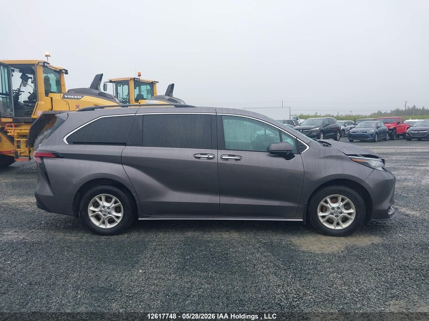 2022 Toyota Sienna Le/Xle/Xse/Limited/Platinum VIN: 5TDGRKEC5NS078667 Lot: 12617748