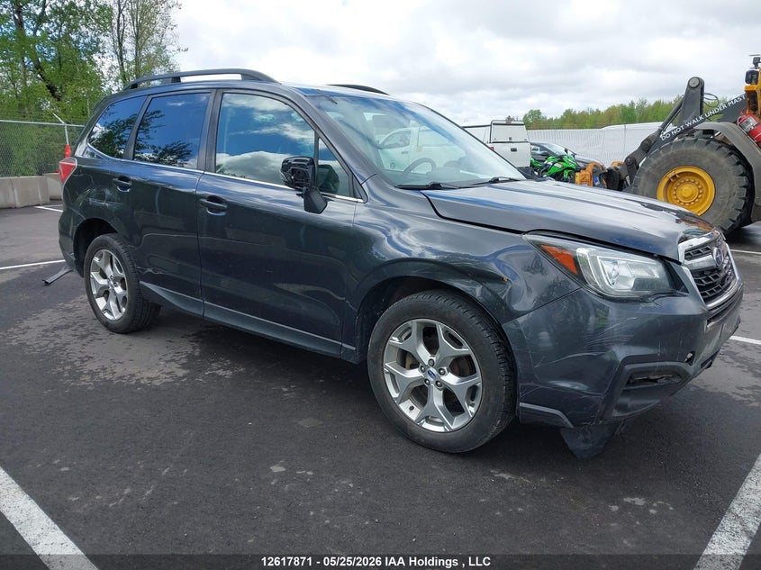 Vin: jf2sjesc6hh808734, lot: 3016950, subaru forester 2.5i touring 20171