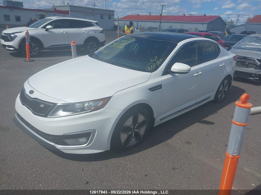 Vin: knagm4ad1d5042355, lot: 3017024, kia optima hybrid 20132