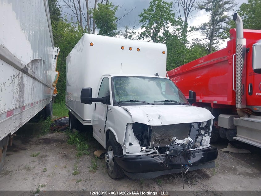 2024 Chevrolet Express Cutaway 4500 Van VIN: 1HA6GVC71RN006123 Lot: 12618015