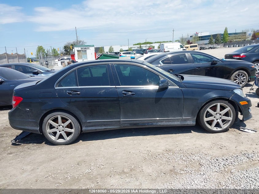 2013 Mercedes-Benz C 350 4Matic VIN: WDDGF8JB8DA751252 Lot: 12618060