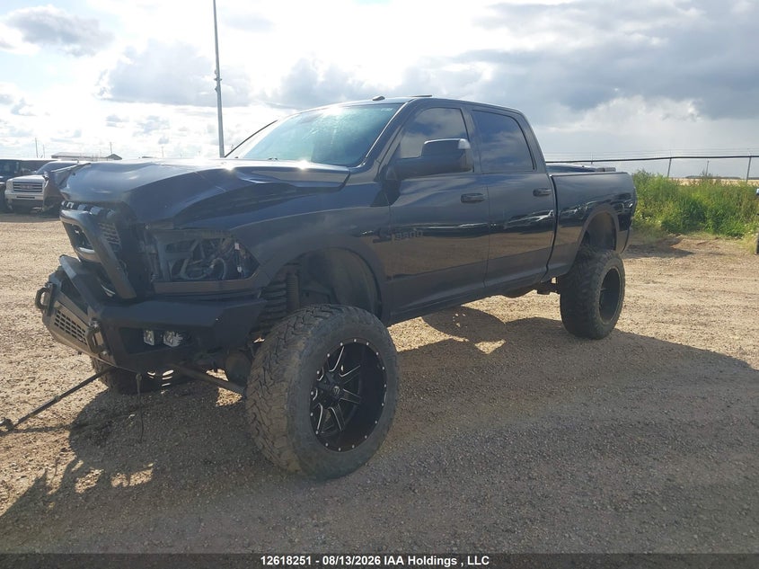 2016 RAM 3500, Front, IAAI, VIN 3C63R3EL0GG139839 — photo 2