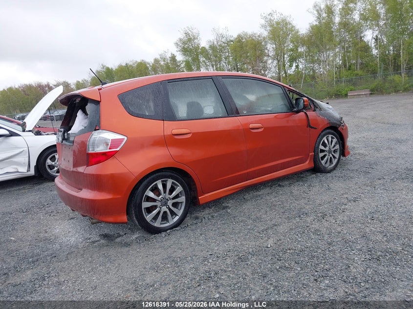 Vin: lucge8h75d3005517, lot: 3017490, honda fit sport 5dr 20134