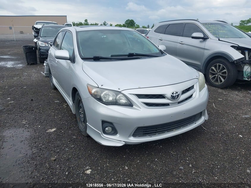 Vin: 2t1bu4ee1cc852926, lot: 3017676, toyota corolla 2012 img_1