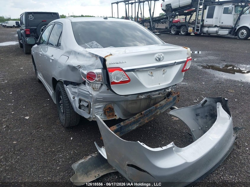 Vin: 2t1bu4ee1cc852926, lot: 3017676, toyota corolla 20123