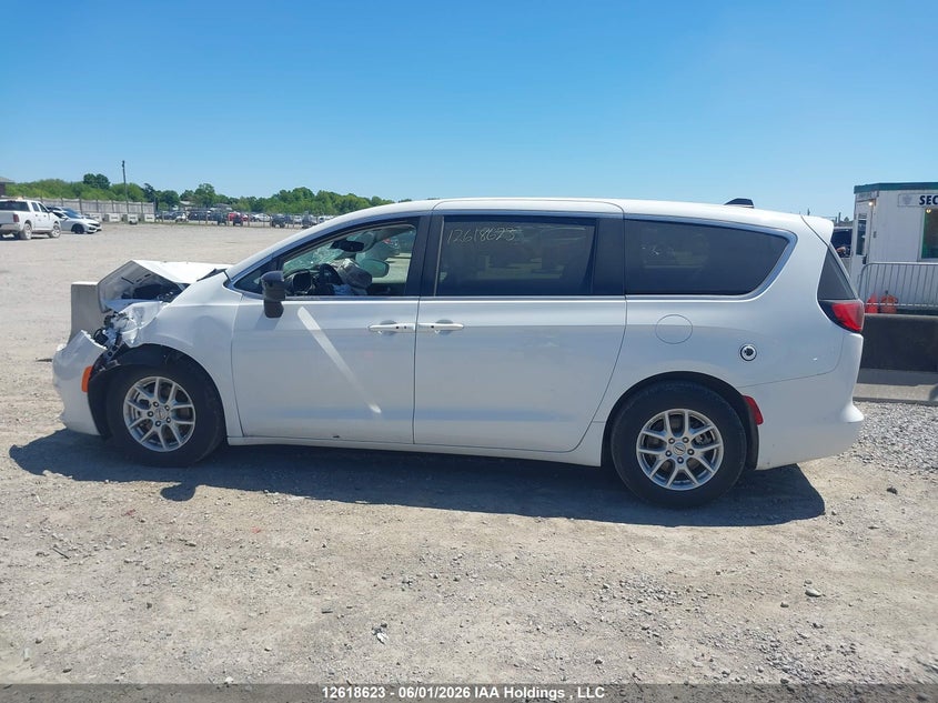 2024 Chrysler Grand Caravan Sxt VIN: 2C4RC1ZG0RR190874 Lot: 12618623