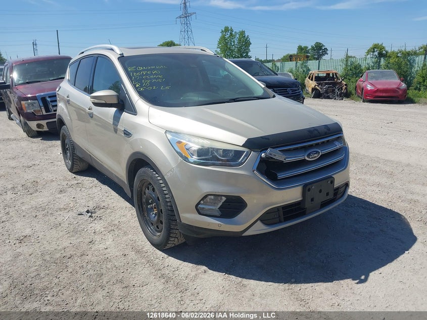 Vin: 1fmcu0j95hud87451, lot: 3017761, ford escape titanium 2017 img_1