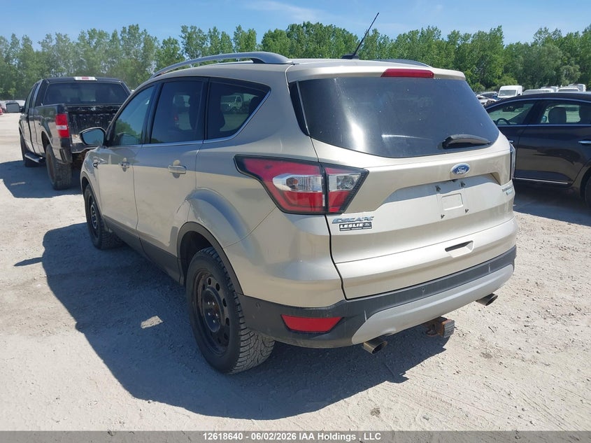 Vin: 1fmcu0j95hud87451, lot: 3017761, ford escape titanium 20173