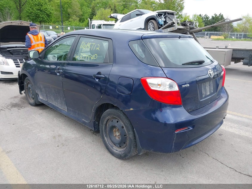 Vin: 2t1ku4ee1ac399940, lot: 3017832, toyota matrix 20103