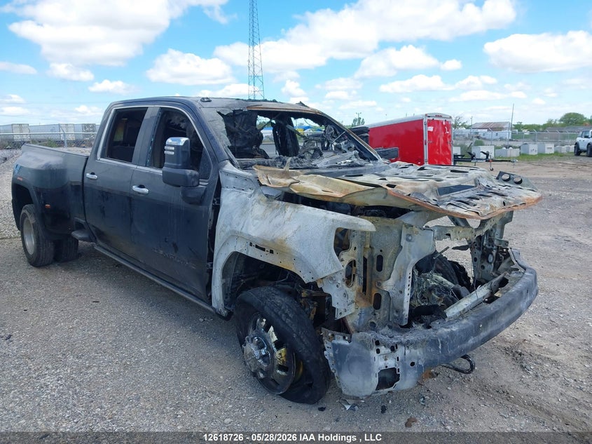 2024 GMC SIERRA K3500 DENALI