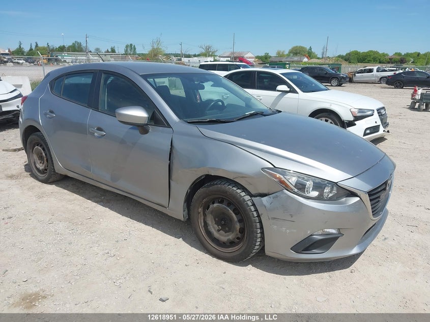 Vin: jm1bm1k77e1105715, lot: 3018090, mazda mazda3 gx-sky 2014 img_1