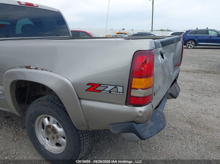 2001 GMC SIERRA PICKUP 5.3L V-8 285HP