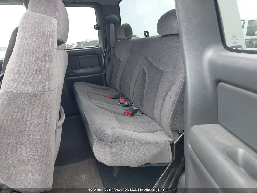2001 GMC SIERRA PICKUP 5.3L V-8 285HP