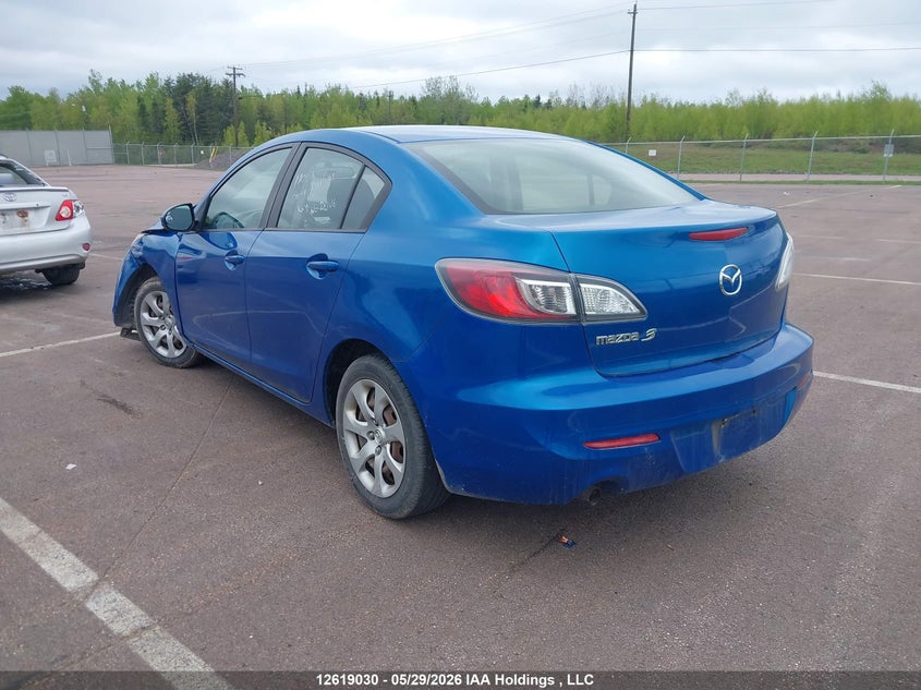 Vin: jm1bl1uf4d1771680, lot: 3018176, mazda 3 i 20133