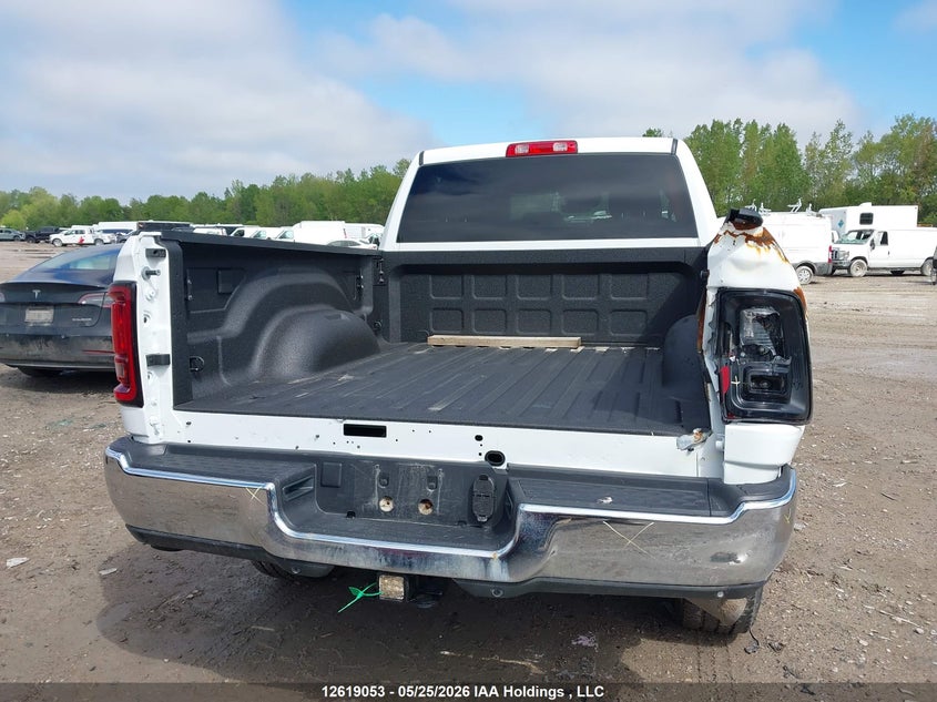 2026 Ram 3500 Big Horn VIN: 3C63R3DJ2TG216365 Lot: 12619053