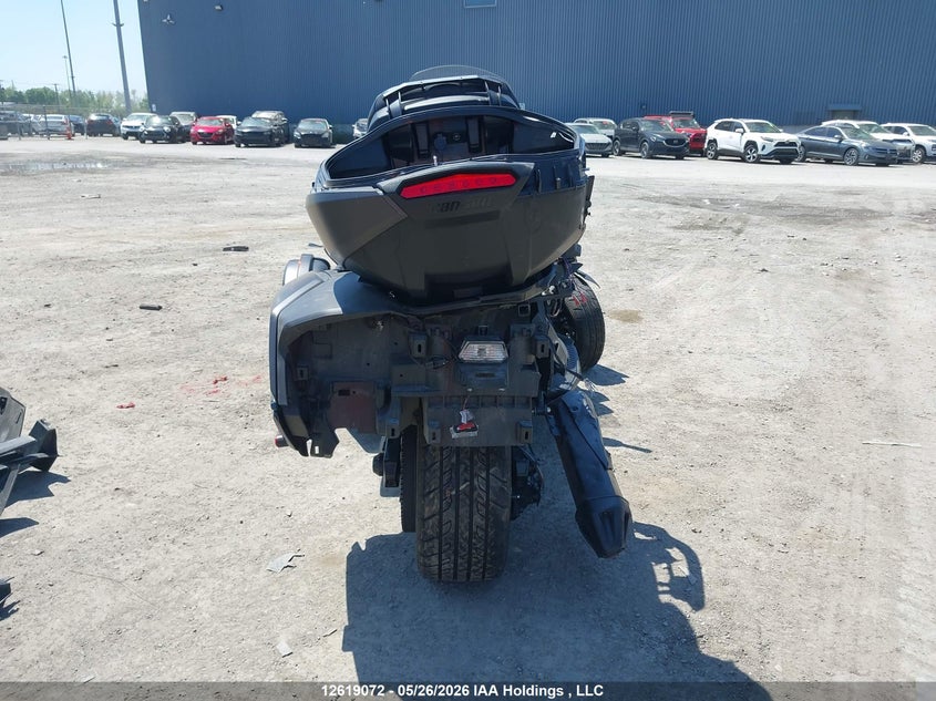 2025 CAN-AM/ BRP SPYDER MOTO 3