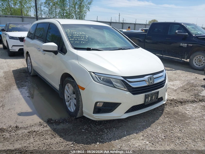 2018 HONDA ODYSSEY LX